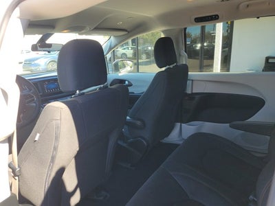 2018 Chrysler Pacifica L