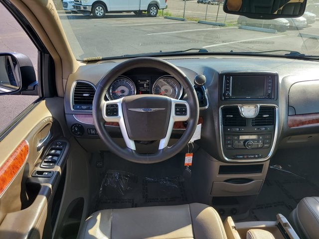 2014 Chrysler Town & Country Touring
