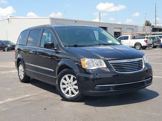 2016 Chrysler Town &amp; Country Touring