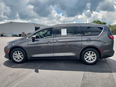 2020 Chrysler Pacifica Touring L