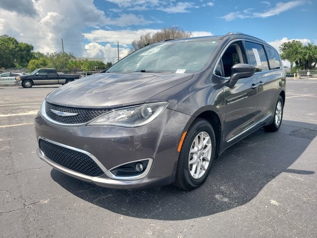2020 Chrysler Pacifica Touring L