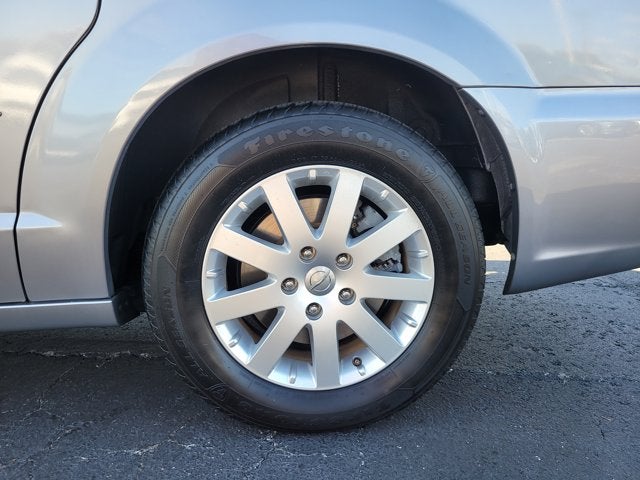 2016 Chrysler Town & Country Touring