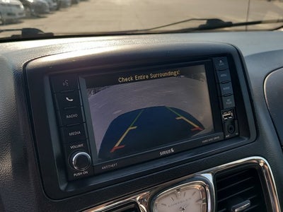 2014 Chrysler Town & Country Touring