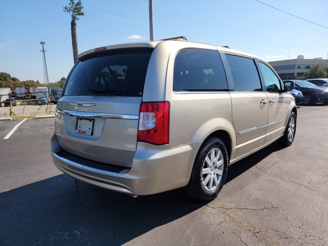 2014 Chrysler Town & Country Touring
