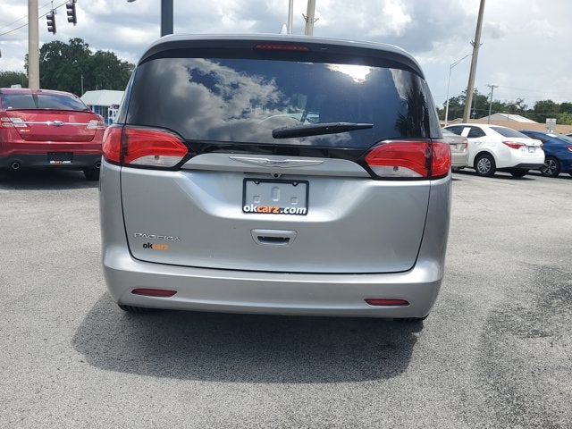 2017 Chrysler Pacifica Touring