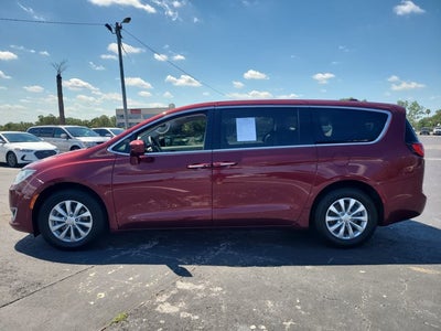 2018 Chrysler Pacifica Touring Plus