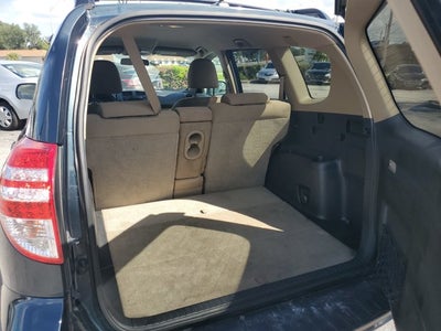 2011 Toyota RAV4 FWD 4dr 4-cyl 4-Spd AT (Natl)