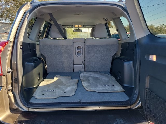 2011 Toyota RAV4 FWD 4dr 4-cyl 4-Spd AT (Natl)