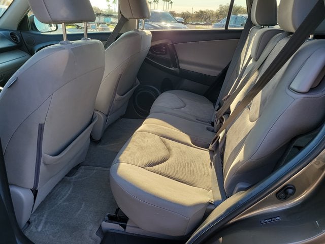 2011 Toyota RAV4 FWD 4dr 4-cyl 4-Spd AT (Natl)