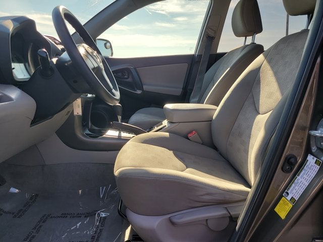 2011 Toyota RAV4 FWD 4dr 4-cyl 4-Spd AT (Natl)