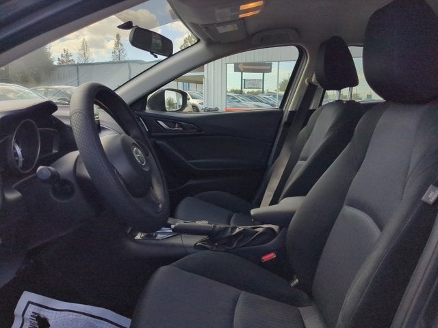 2016 Mazda Mazda3 i Sport