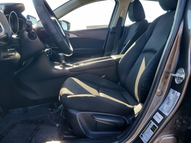 2017 Mazda Mazda3 4-Door Sport