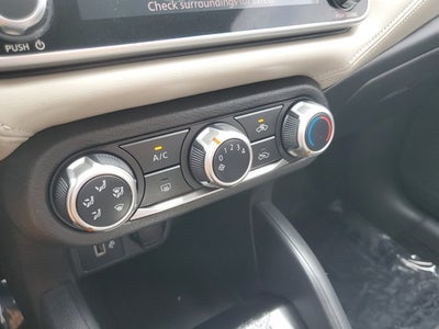2020 Nissan Versa SV