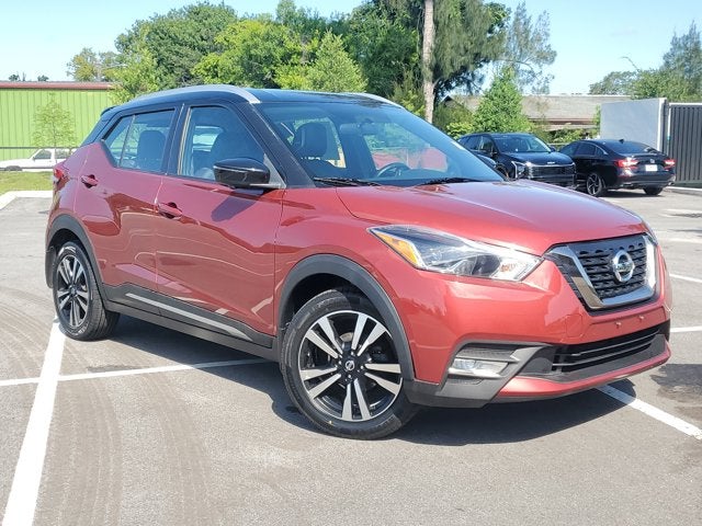 2019 Nissan Kicks SR