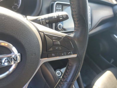 2019 Nissan Kicks SR