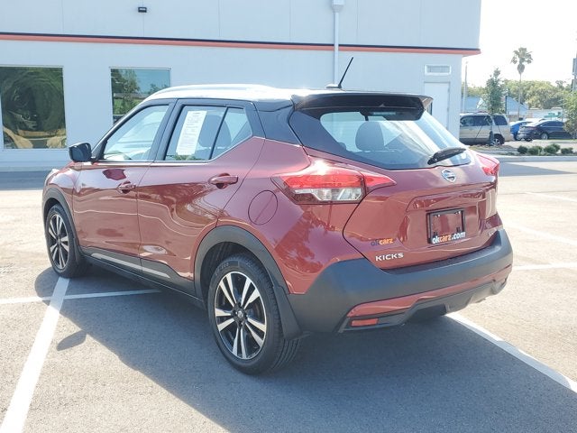 2019 Nissan Kicks SR