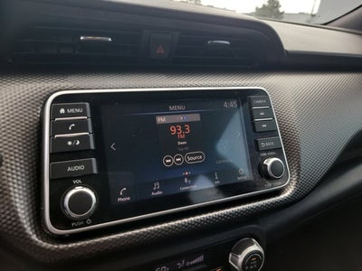 2020 Nissan Kicks SV