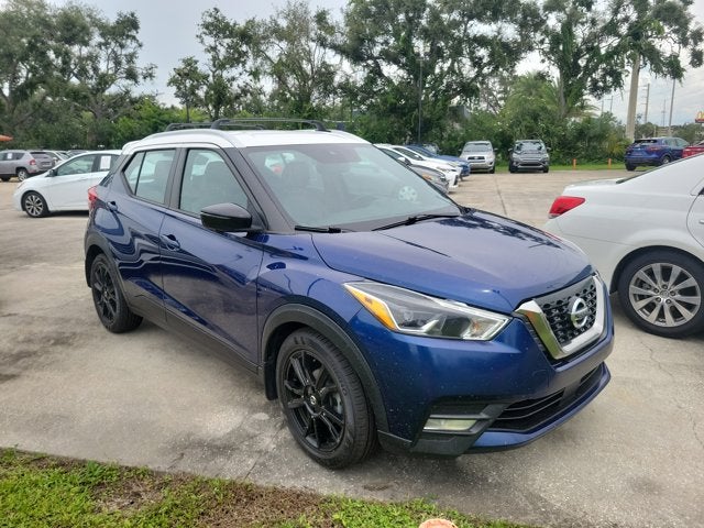 2020 Nissan Kicks SR