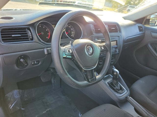 2015 Volkswagen Jetta Base