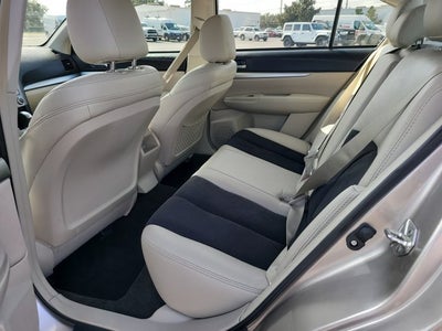 2014 Subaru Legacy 2.5i Premium