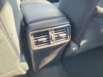 2016 Nissan Rogue Base