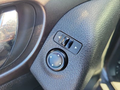 2016 Nissan Rogue Base