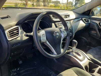 2016 Nissan Rogue Base