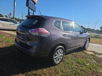 2016 Nissan Rogue Base