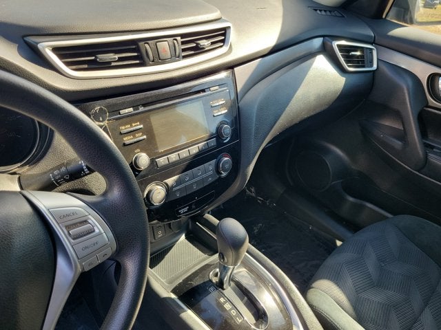 2016 Nissan Rogue Base