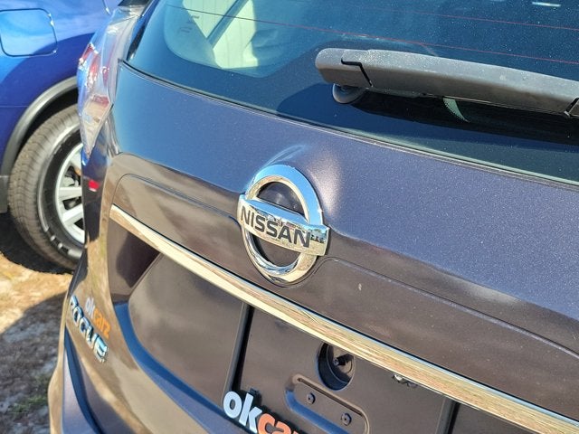 2016 Nissan Rogue Base