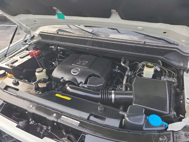 2014 Nissan Armada SV