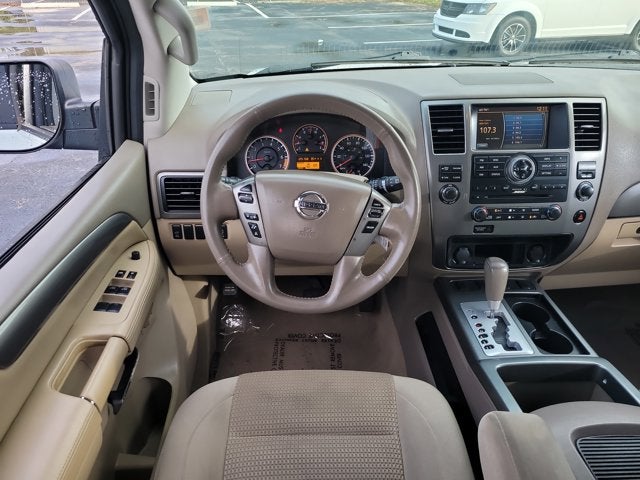 2014 Nissan Armada SV