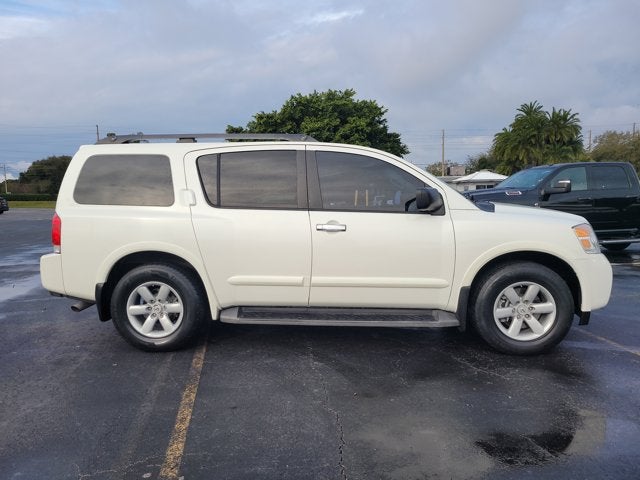 2014 Nissan Armada SV
