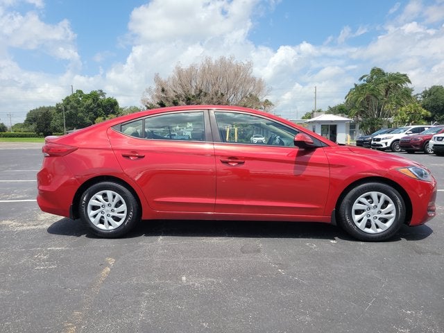2018 Hyundai Elantra SE