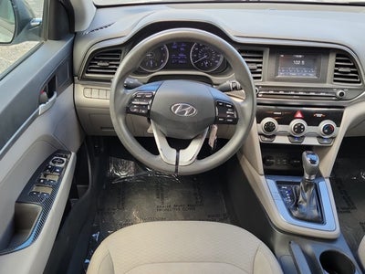 2019 Hyundai Elantra SE