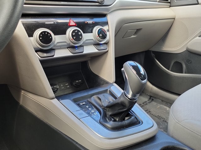 2019 Hyundai Elantra SE