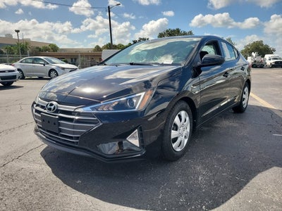 2020 Hyundai Elantra SE