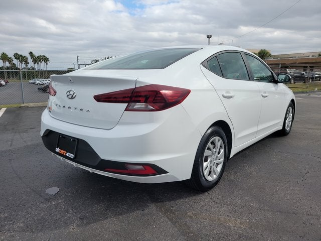 2020 Hyundai Elantra SE