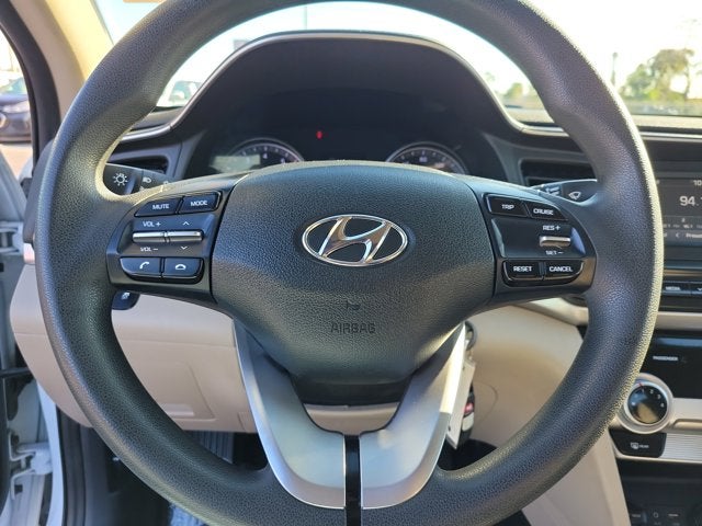 2019 Hyundai Elantra SE