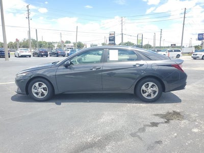 2021 Hyundai Elantra SE