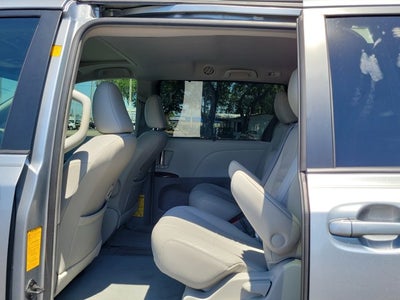 2011 Toyota Sienna Base