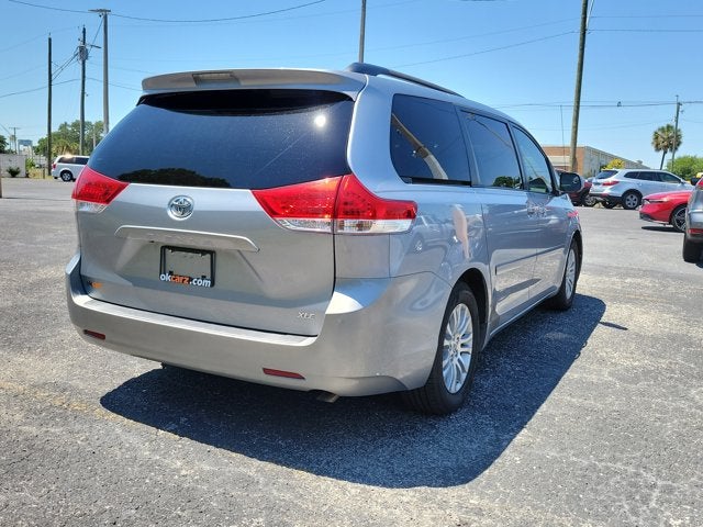 2011 Toyota Sienna Base