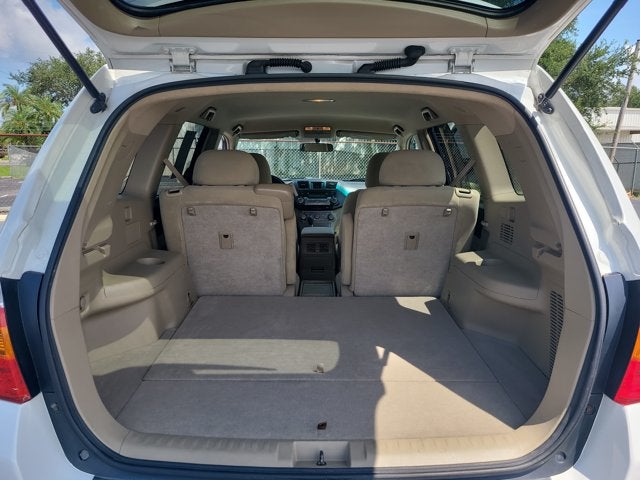 2010 Toyota Highlander Base