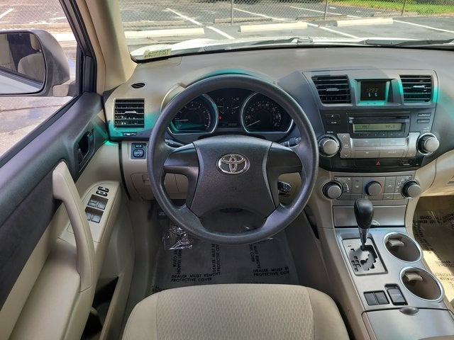 2010 Toyota Highlander Base