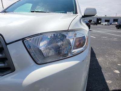2010 Toyota Highlander Base