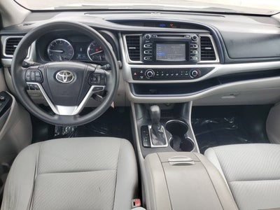2014 Toyota Highlander LE
