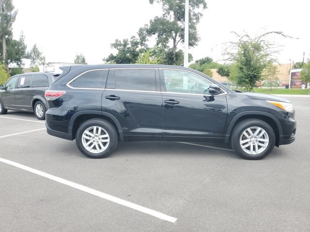 2014 Toyota Highlander LE