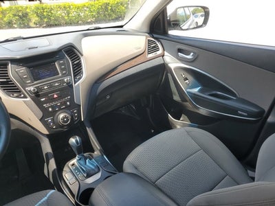 2017 Hyundaai Santa Fe Sport 2.4L