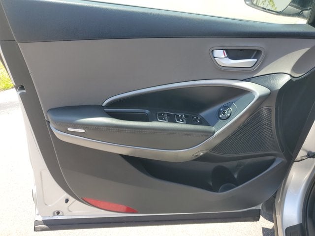 2017 Hyundaai Santa Fe Sport 2.4L