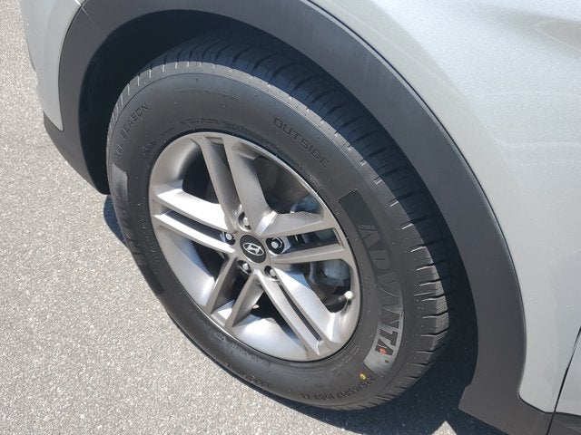 2017 Hyundaai Santa Fe Sport 2.4L